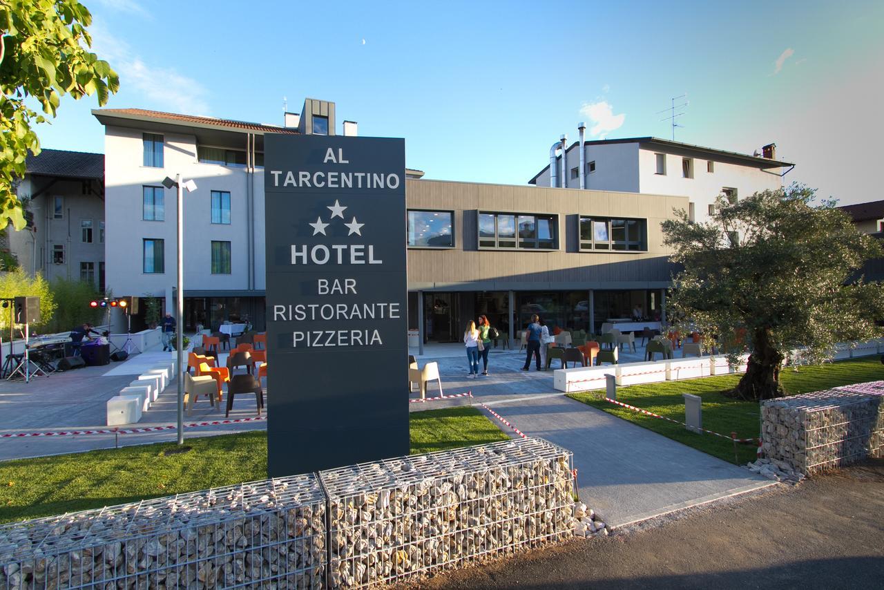 Albergo Al Tarcentino Tarcento Exterior photo