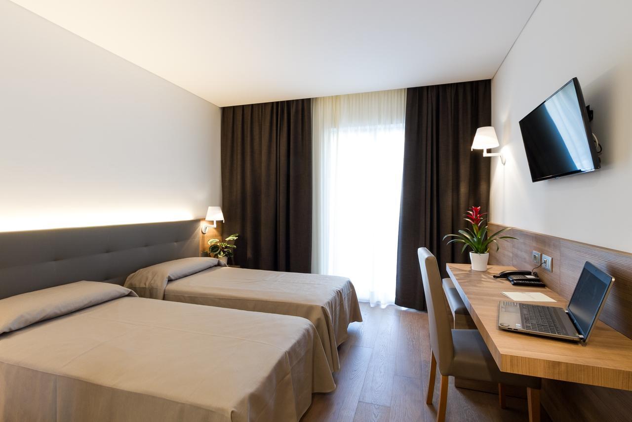 Albergo Al Tarcentino Tarcento Exterior photo